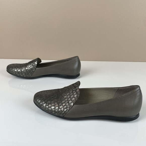 Ecco Ballerina Metallic Snake Embossed Leather Flats Size 37(6/6.5) - Picture 3 of 16